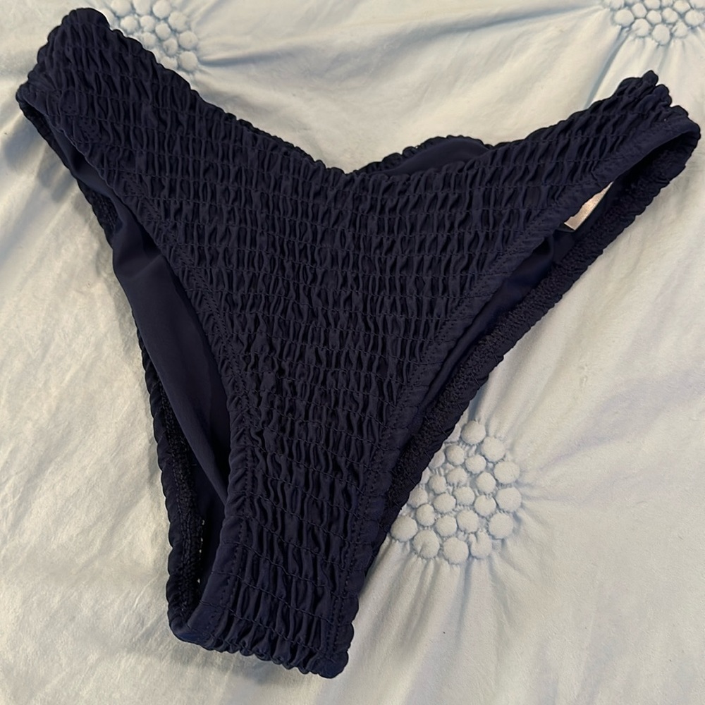 Mosmann Australia navy smocked bikini bottom M